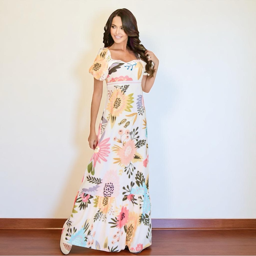 Gorgeous NWOT Boutique Boho Floral Print Maxi Dress